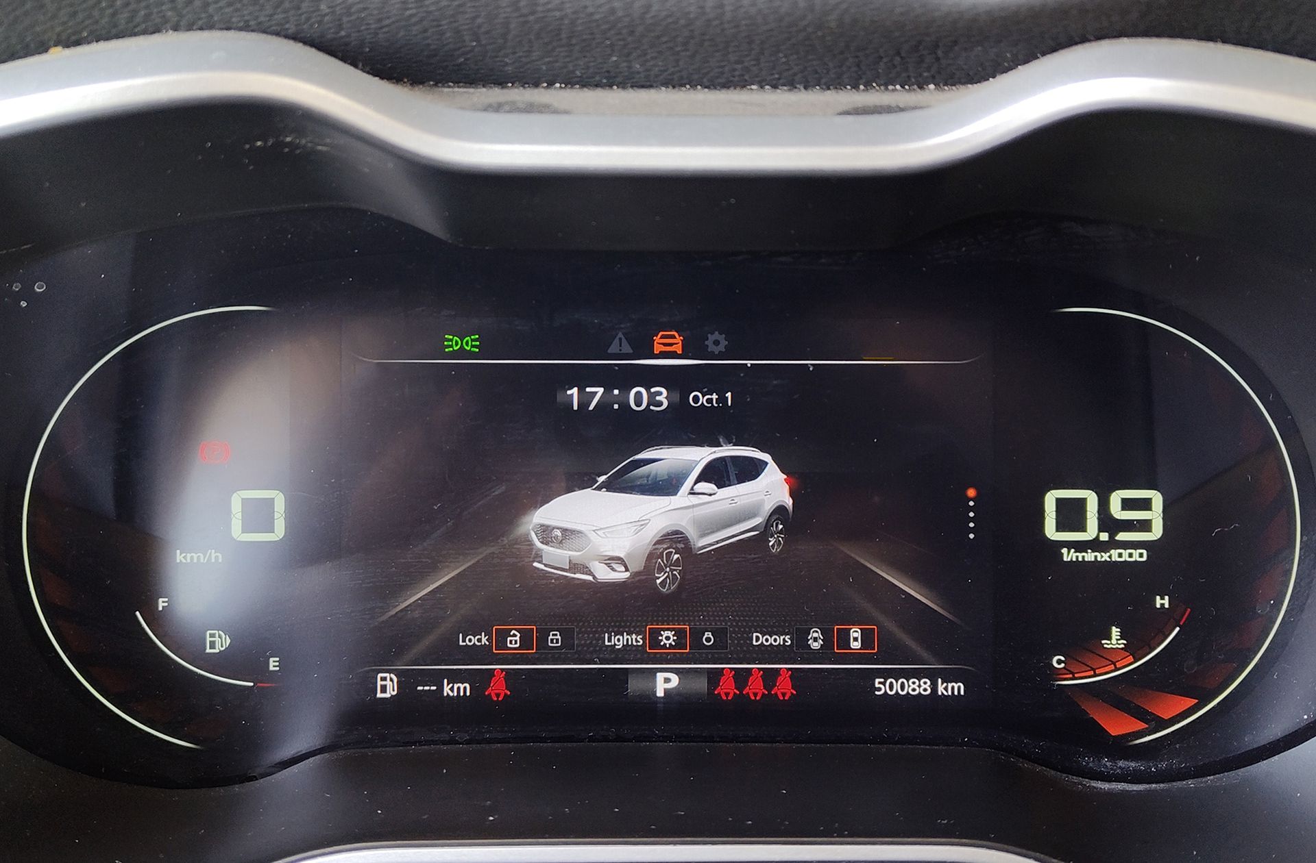 MG ZS 1.0T Luxury - foto 23