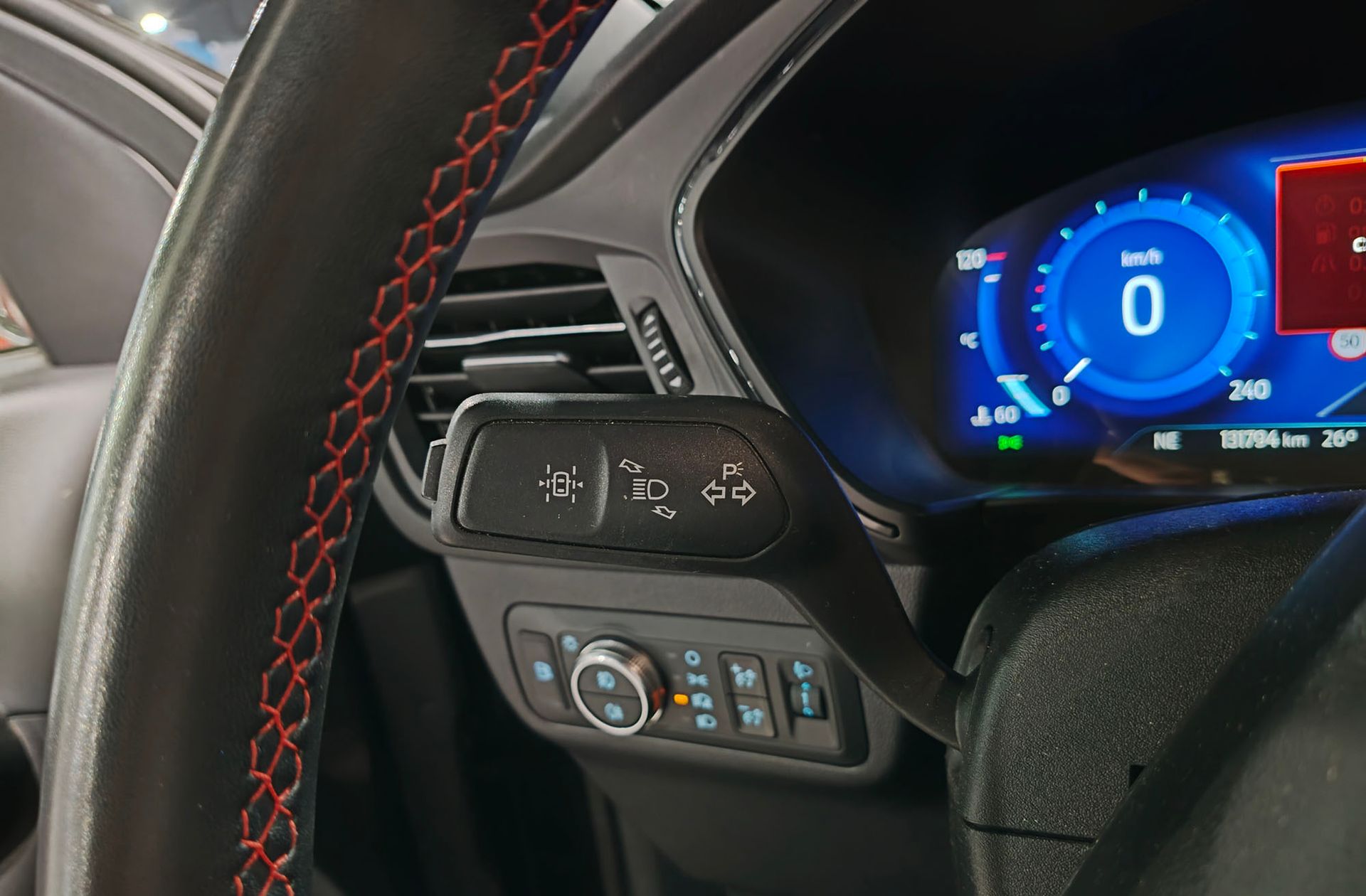 Ford Kuga 2.5 Duratec PHEV ST-Line - foto 27