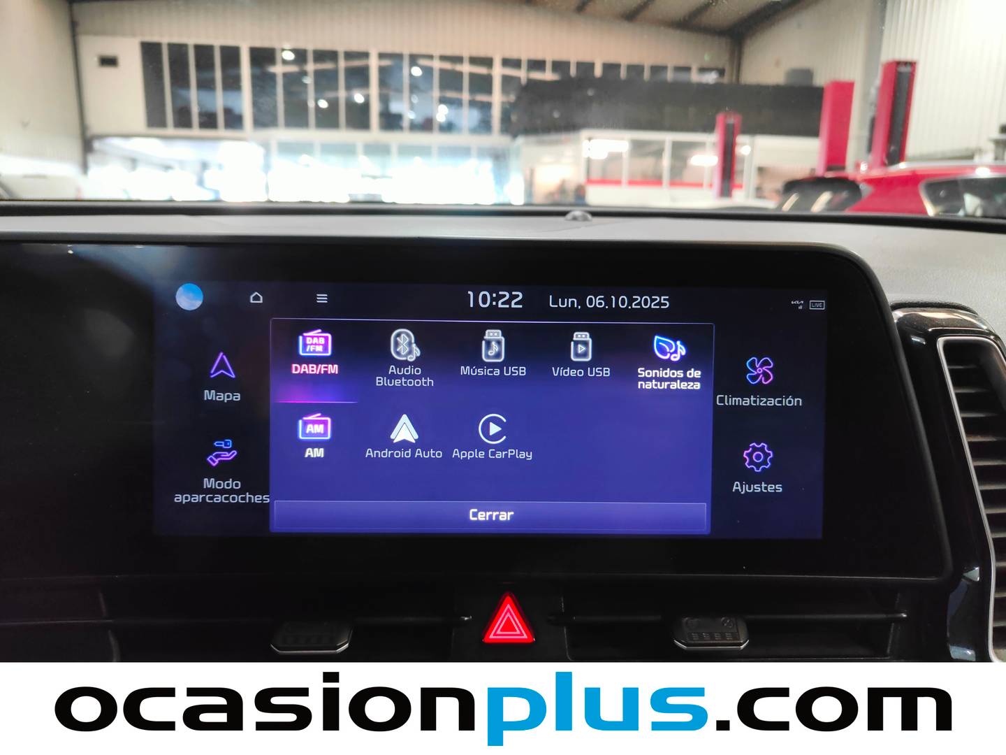 Foto KIA Sportage Kia Sportage 1.6 CRDi MHEV Business 4x2 (136 CV)