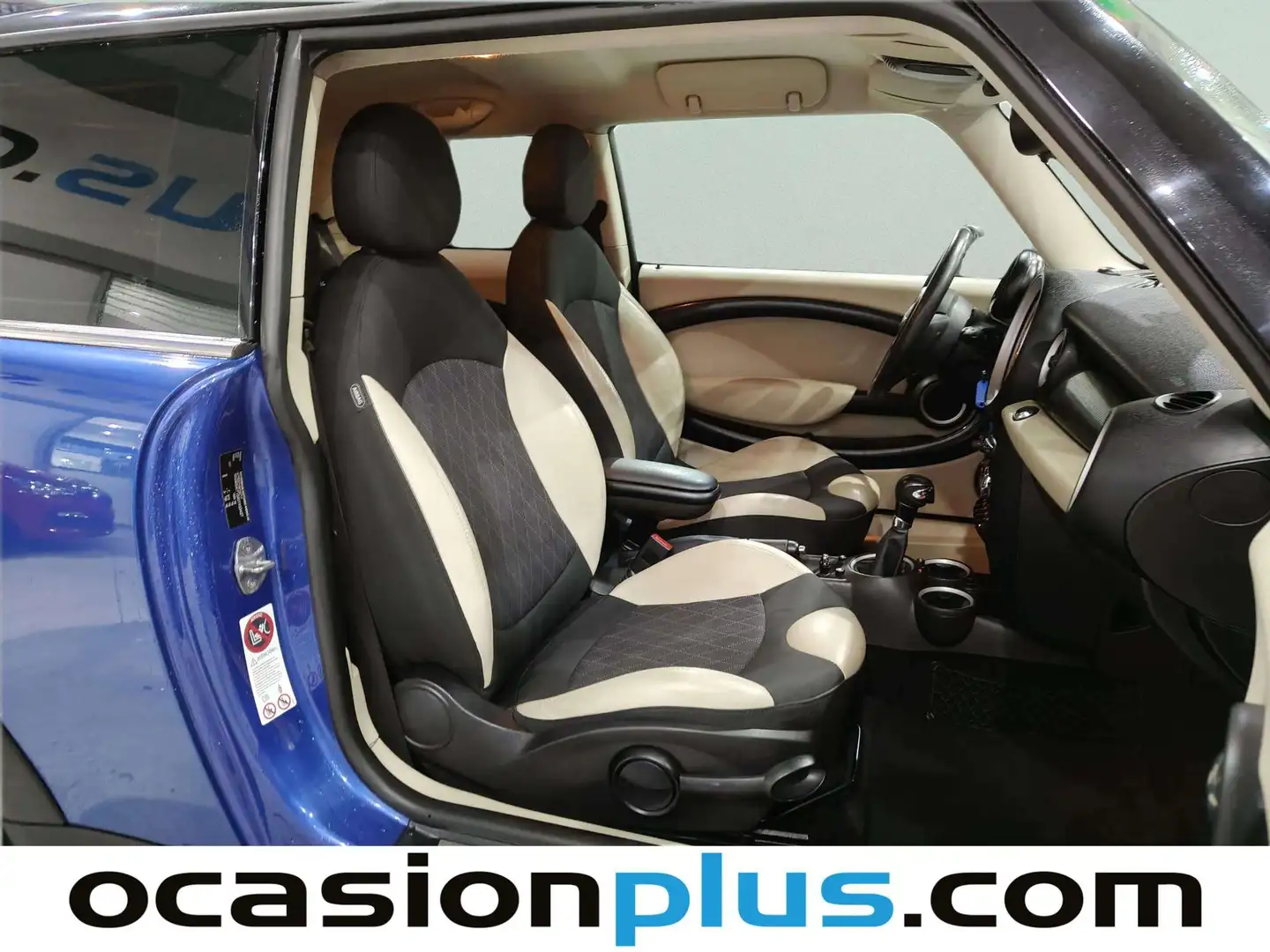 Foto Mini MINI MINI MINI 3 Puertas Cooper SD Auto (143 CV)