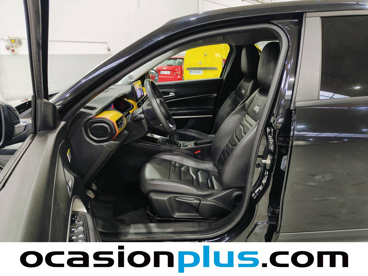 Foto Jeep Avenger Jeep Avenger 1.2 G Summit (100 CV)