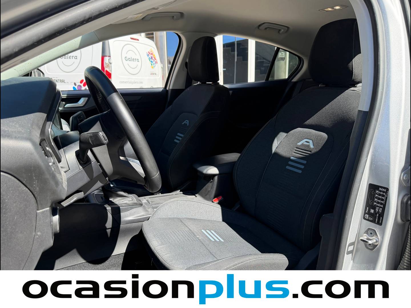 Foto asientos delanteros Ford Focus Ford Focus 1.0 Ecoboost MHEV Active Auto (155 CV)