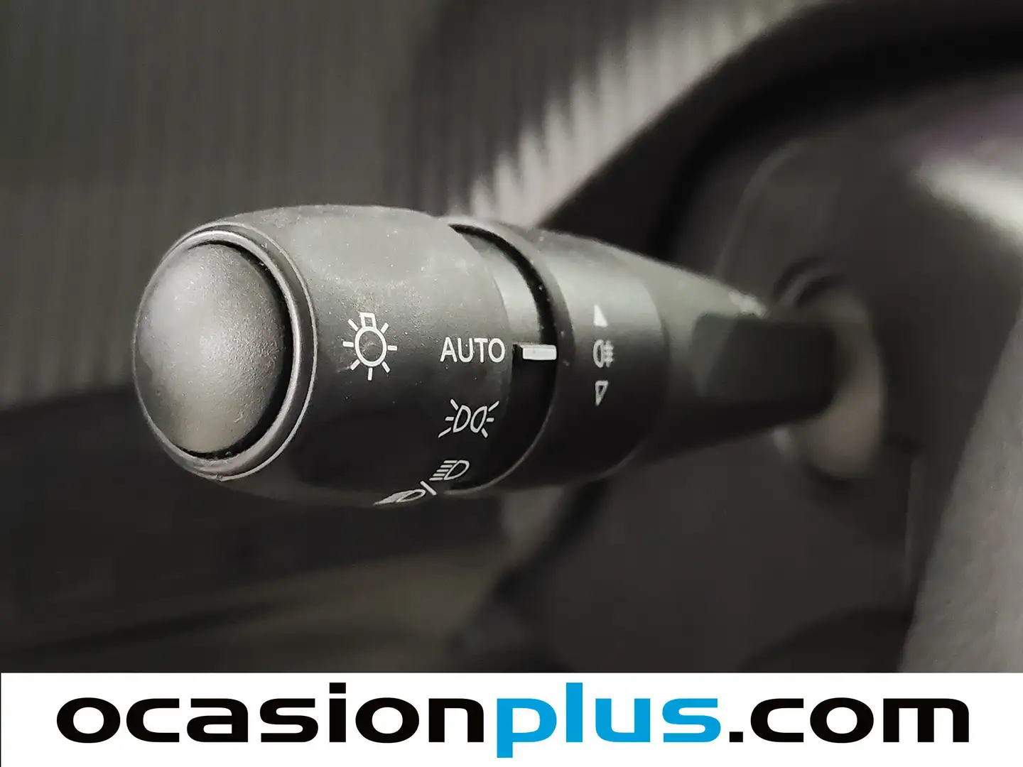 Foto Peugeot 2008 Peugeot 2008 PureTech 100 S&S Allure (100 CV)