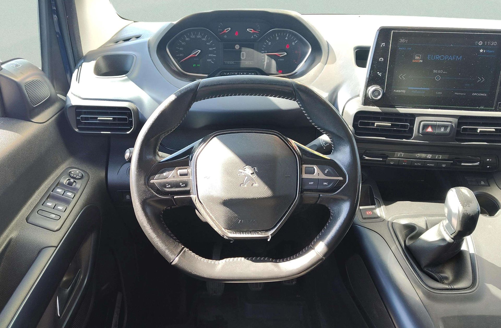 Peugeot Rifter BlueHDi 100 Allure Standard - foto 19