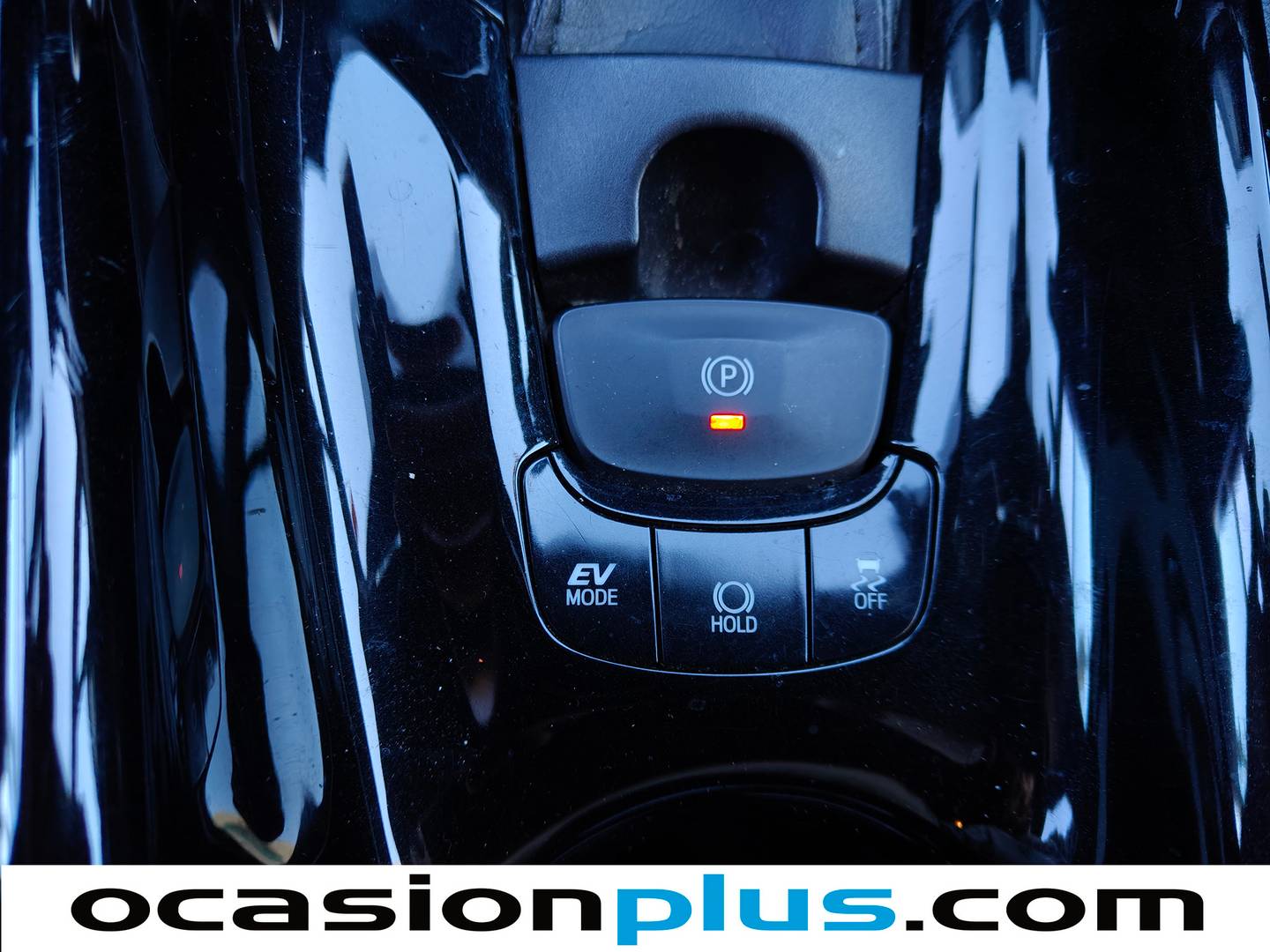 Toyota C-HR Toyota C-HR 1.8 125H Dynamic Plus (122 CV) automático