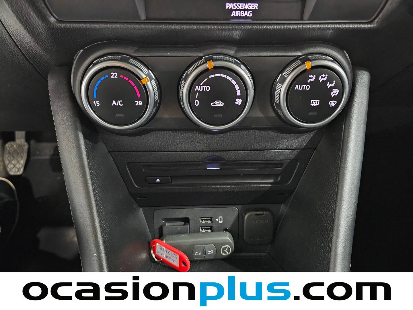 Foto Mazda CX-3 Mazda CX-3 2.0 G Zenith 2WD (121 CV)