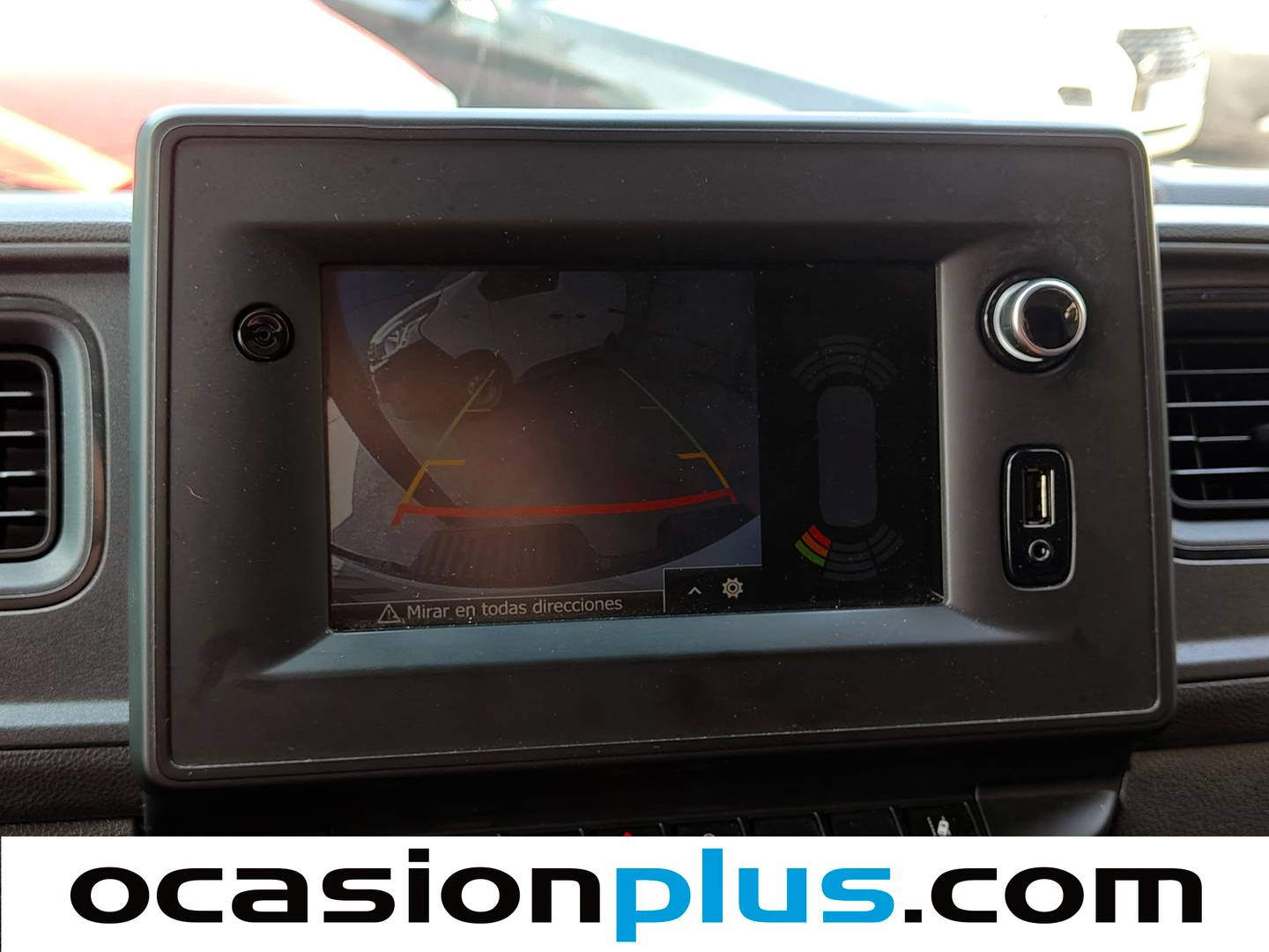 Equipamiento del Renault Master Renault Master Furgon Furgon L3H2 3500 Energy RG dCi  (145 CV)