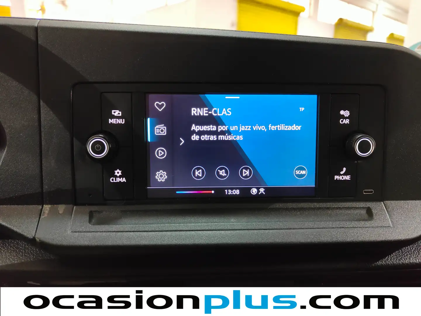 Foto Volkswagen Caddy Volkswagen Caddy Kombi Kombi 2.0 TDI (102 CV)