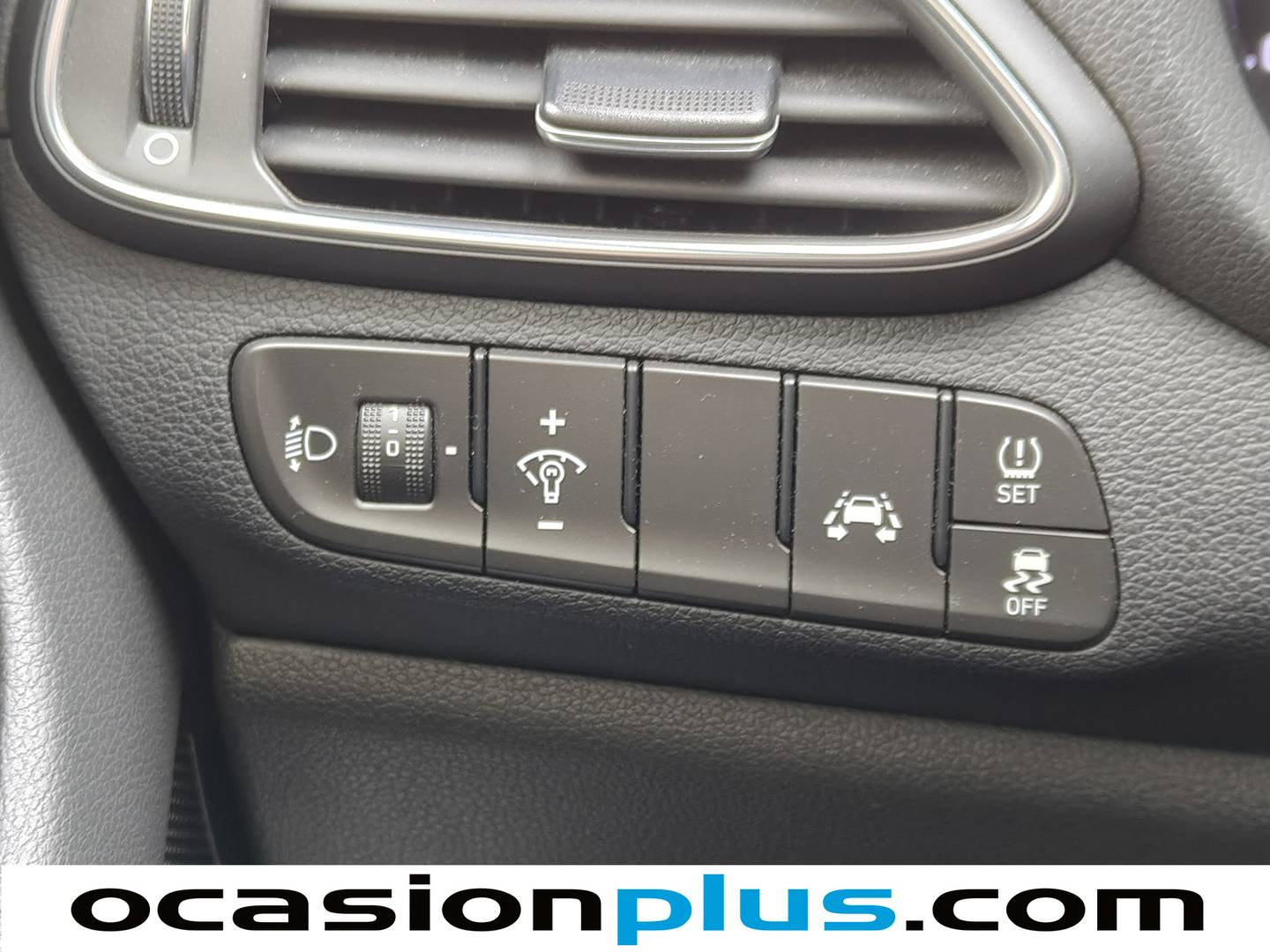 Foto Hyundai i30 Hyundai i30 Fastback 1.4 TGDI Tecno (140 CV)