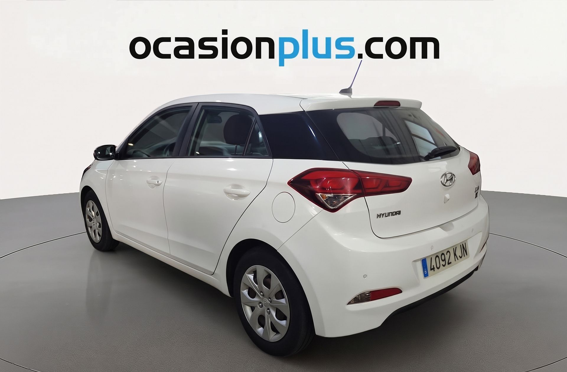 Hyundai i20 1.4 MPI Link - foto 3
