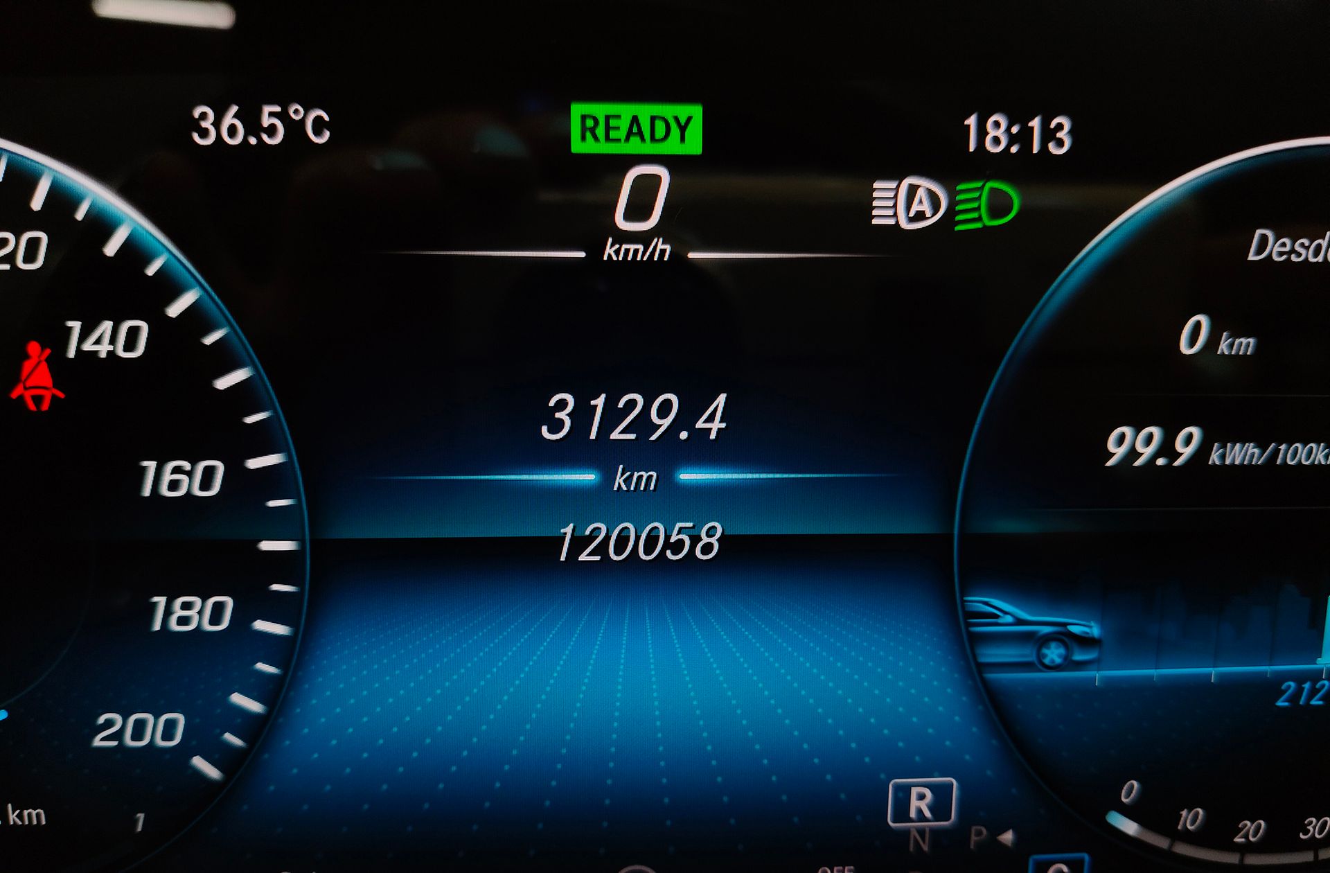 Mercedes-Benz EQC SUV 400 4Matic - foto 16