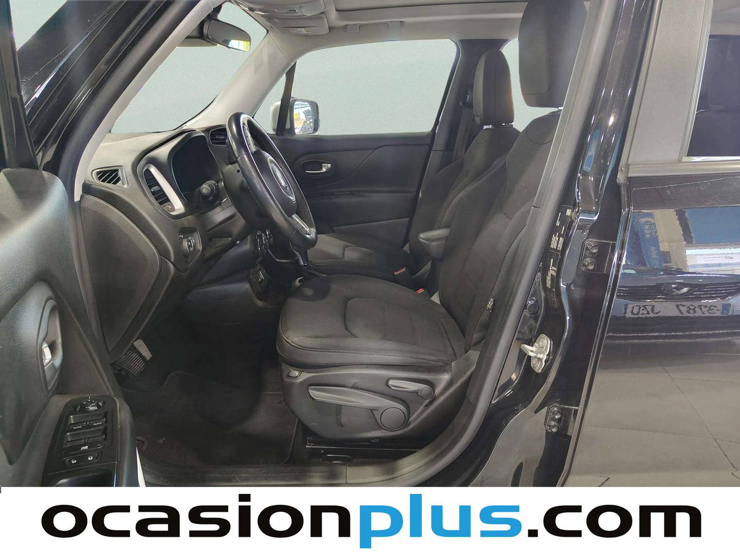 Foto asientos delanteros Jeep Renegade Jeep Renegade 1.4 Multiair Limited 4x2 DDCT (140 CV)