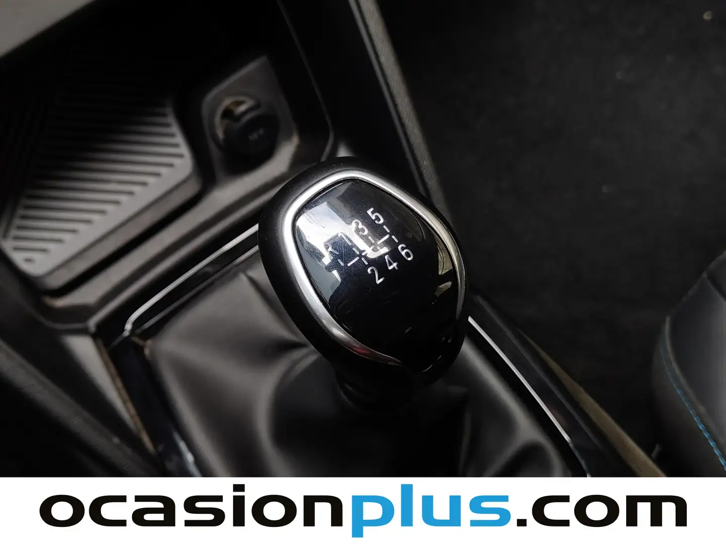 Foto Citroën C4 Citroen C4 PureTech 130 S&S 6v Feel Pack (130 CV)