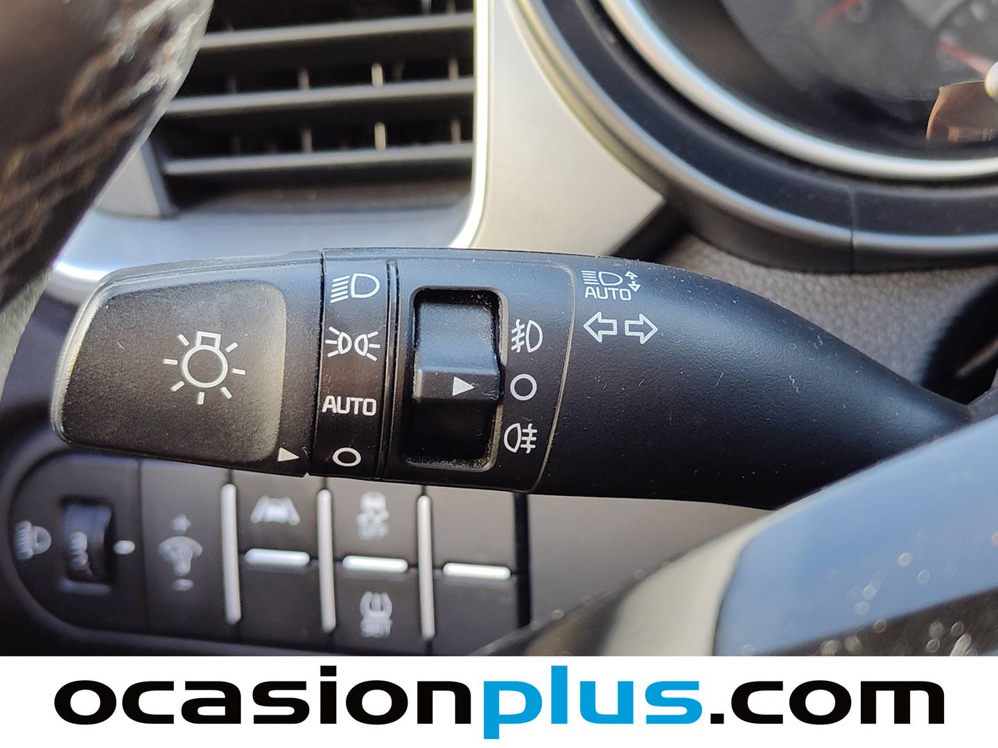 KIA XCeed KIA XCeed 1.0 T-GDi Drive (120 CV) seminuevo