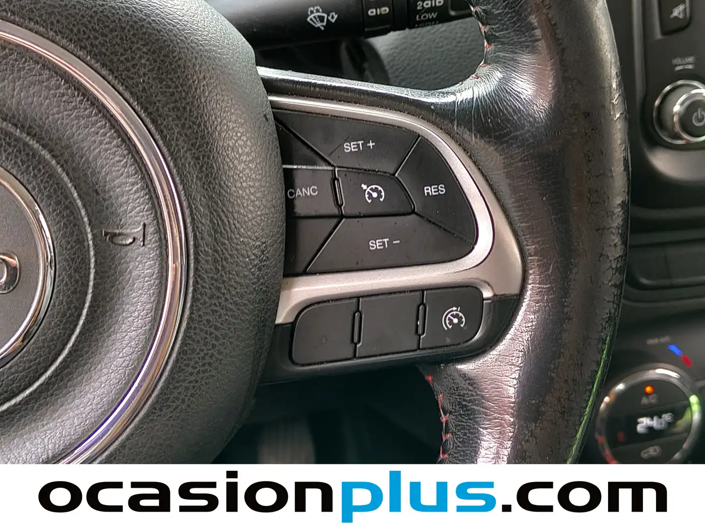 Foto Jeep Renegade Jeep Renegade 2.0 Multijet Trailhawk 4x4 AD Low Auto (170 CV)