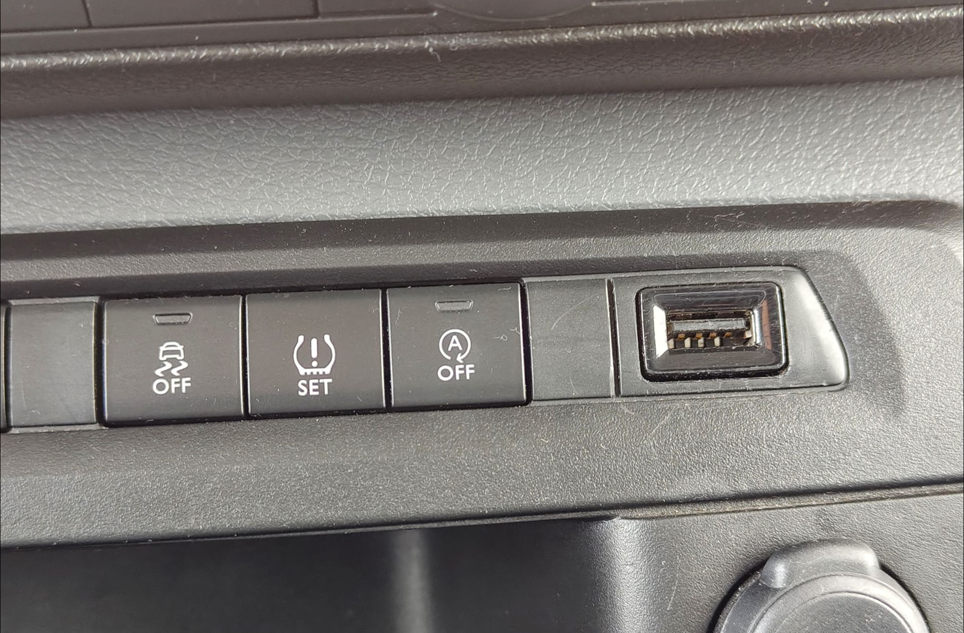 Fiat Scudo Furgon 1.5 BlueHDi L1 Business - foto 24