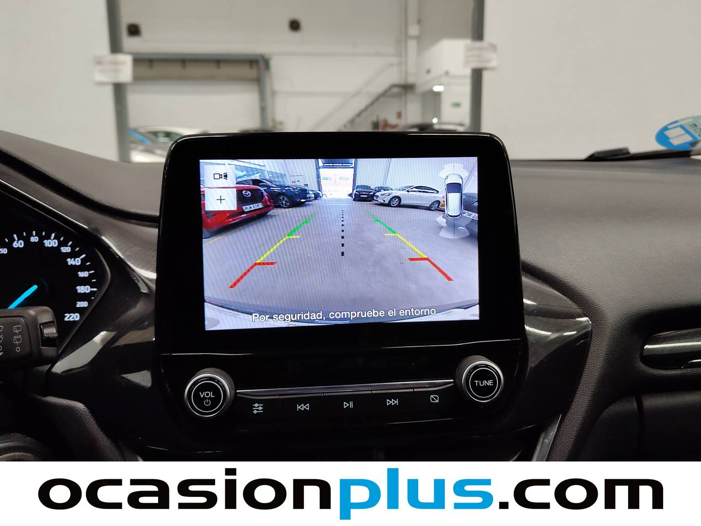Equipamiento del Ford Puma Ford Puma 1.0 EcoBoost MHEV Titanium Design (125 CV)