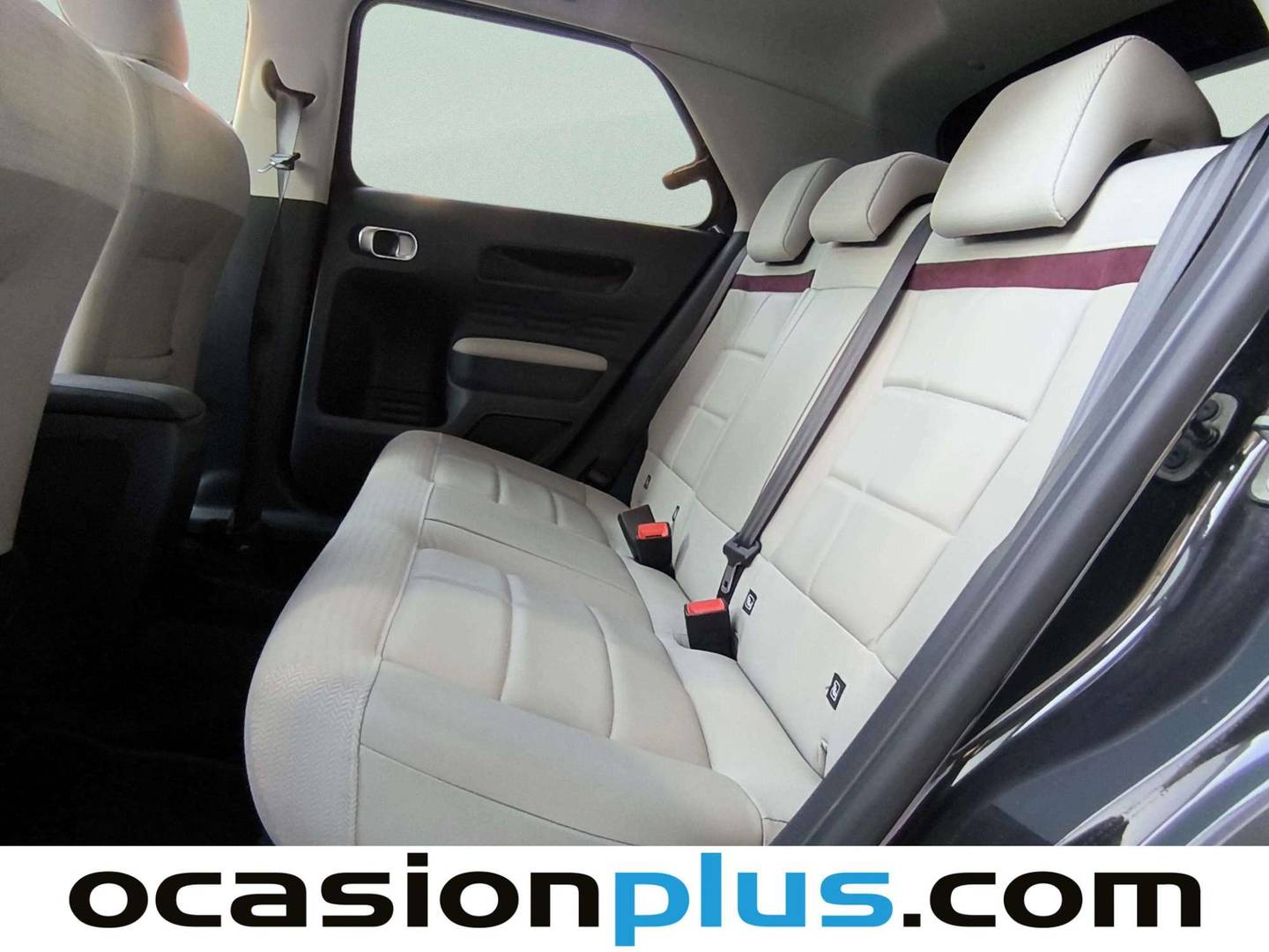 Foto asientos traseros Citroën C4 Cactus Citroën C4 Cactus PureTech 110 S&S Shine (110 CV)