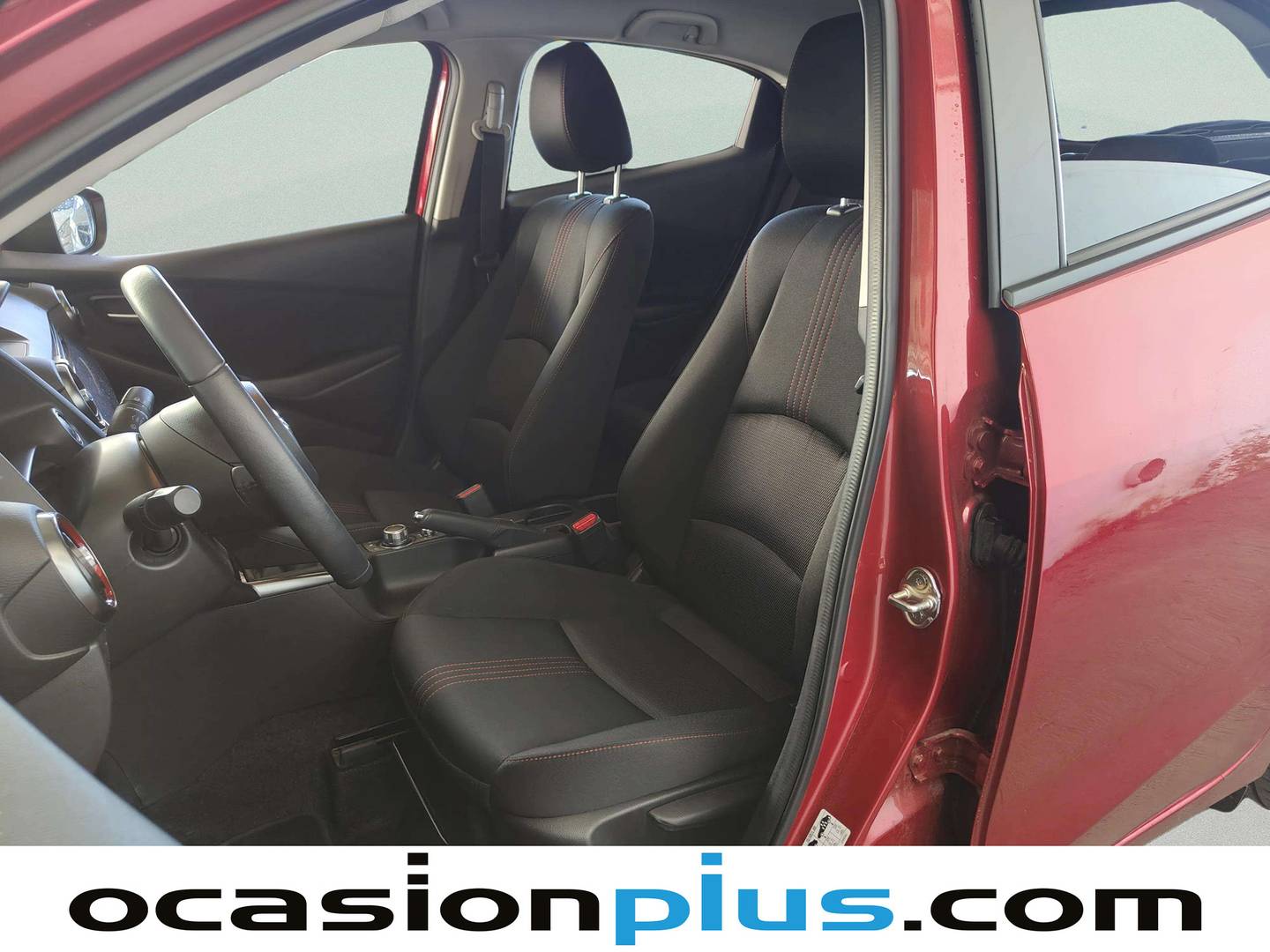 Foto asientos delanteros Mazda Mazda2 Mazda Mazda 2 e-SKYACTIV G Homura (90 CV)