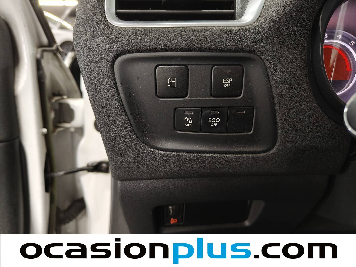 Citroën C4 Citroën C4 1.6 e-HDI Collection CMP (112 CV) 2011
