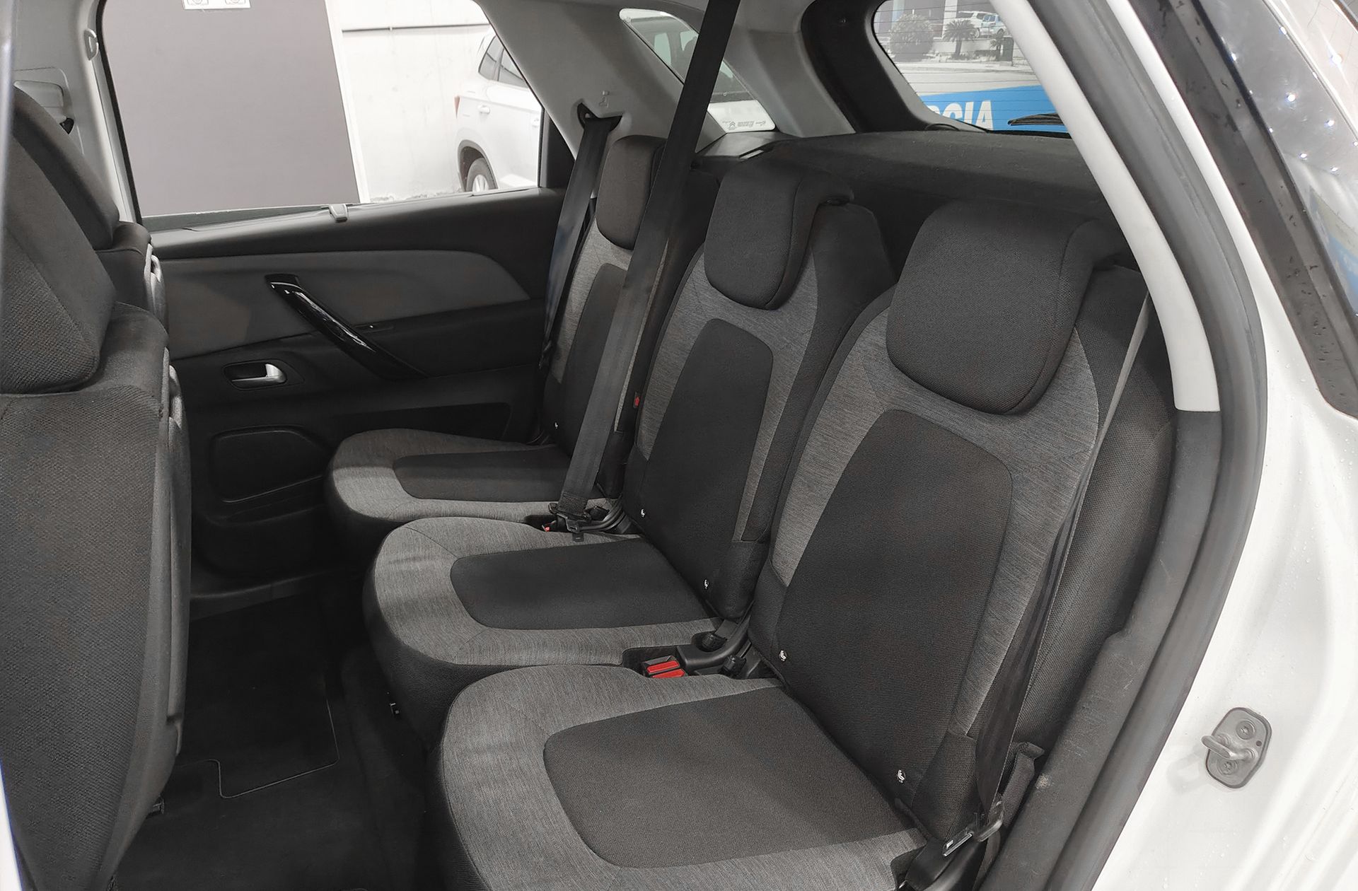 Citroën C4 SpaceTourer PureTech 130 Feel EAT8 - foto 12