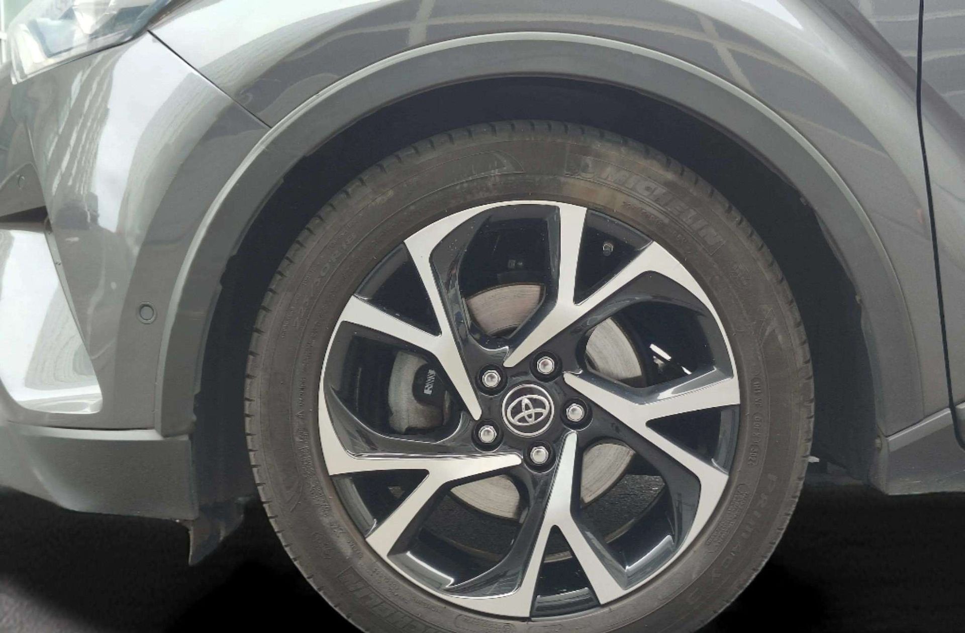 Toyota C-HR 1.8 125H Advance - foto 45