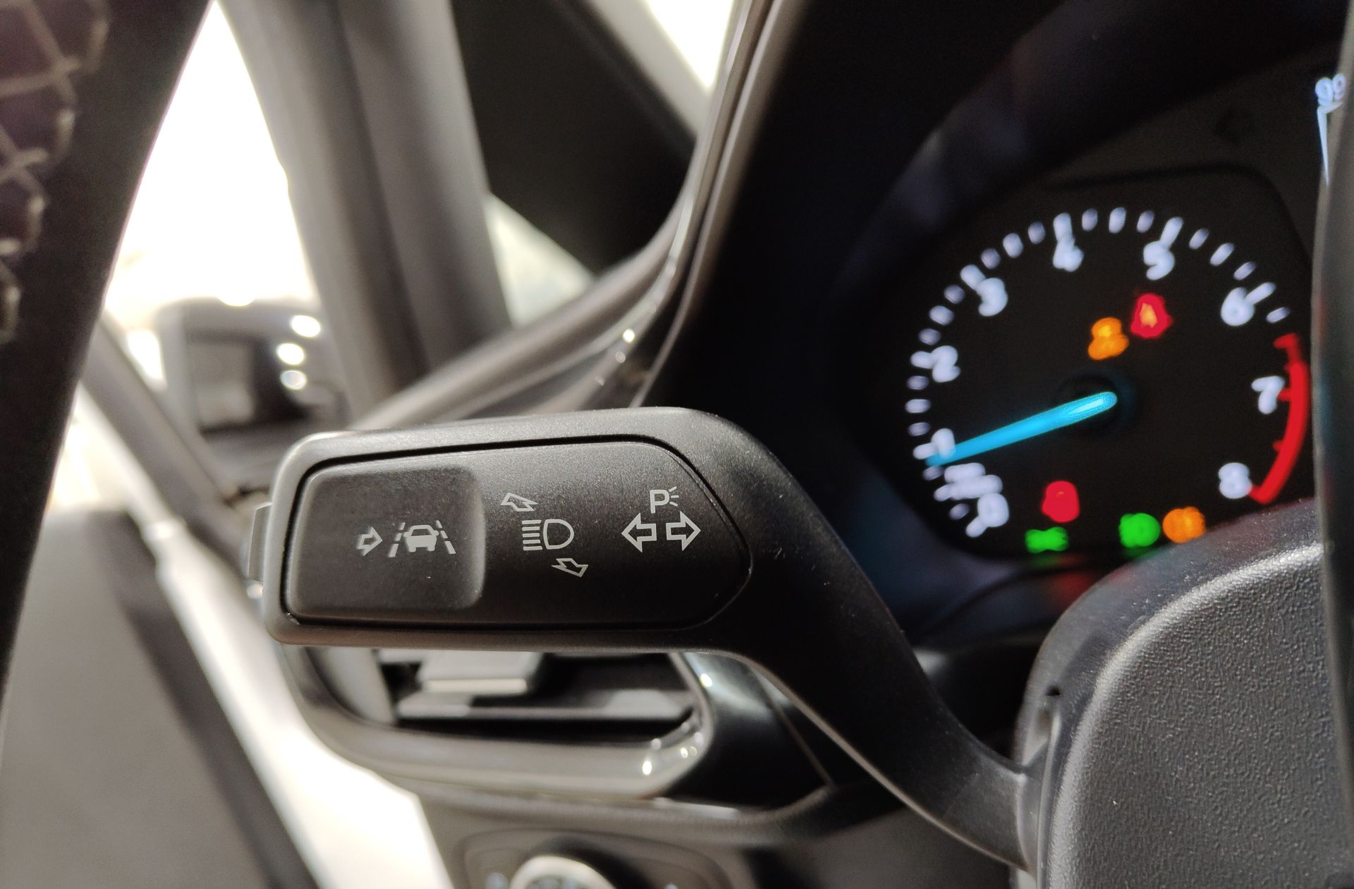 Ford Fiesta 1.0 EcoBoost Active - foto 23
