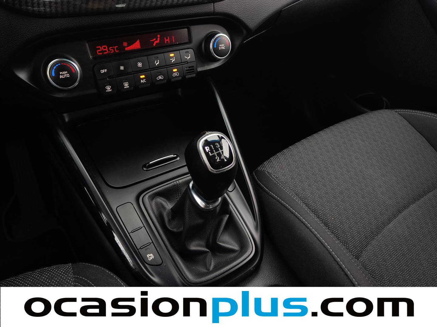 Foto KIA Carens Kia Carens 1.6 GDi Drive (135 CV)