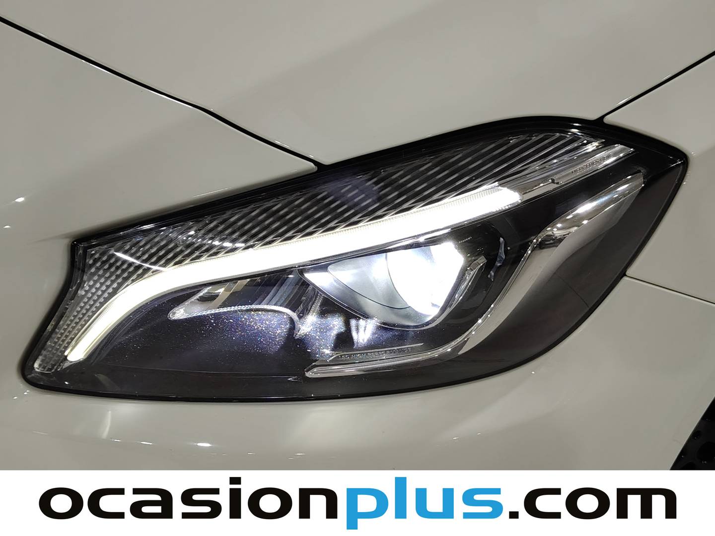 Extras del Mercedes Clase A Mercedes-Benz Clase A 200 d AMG Line (136 CV)