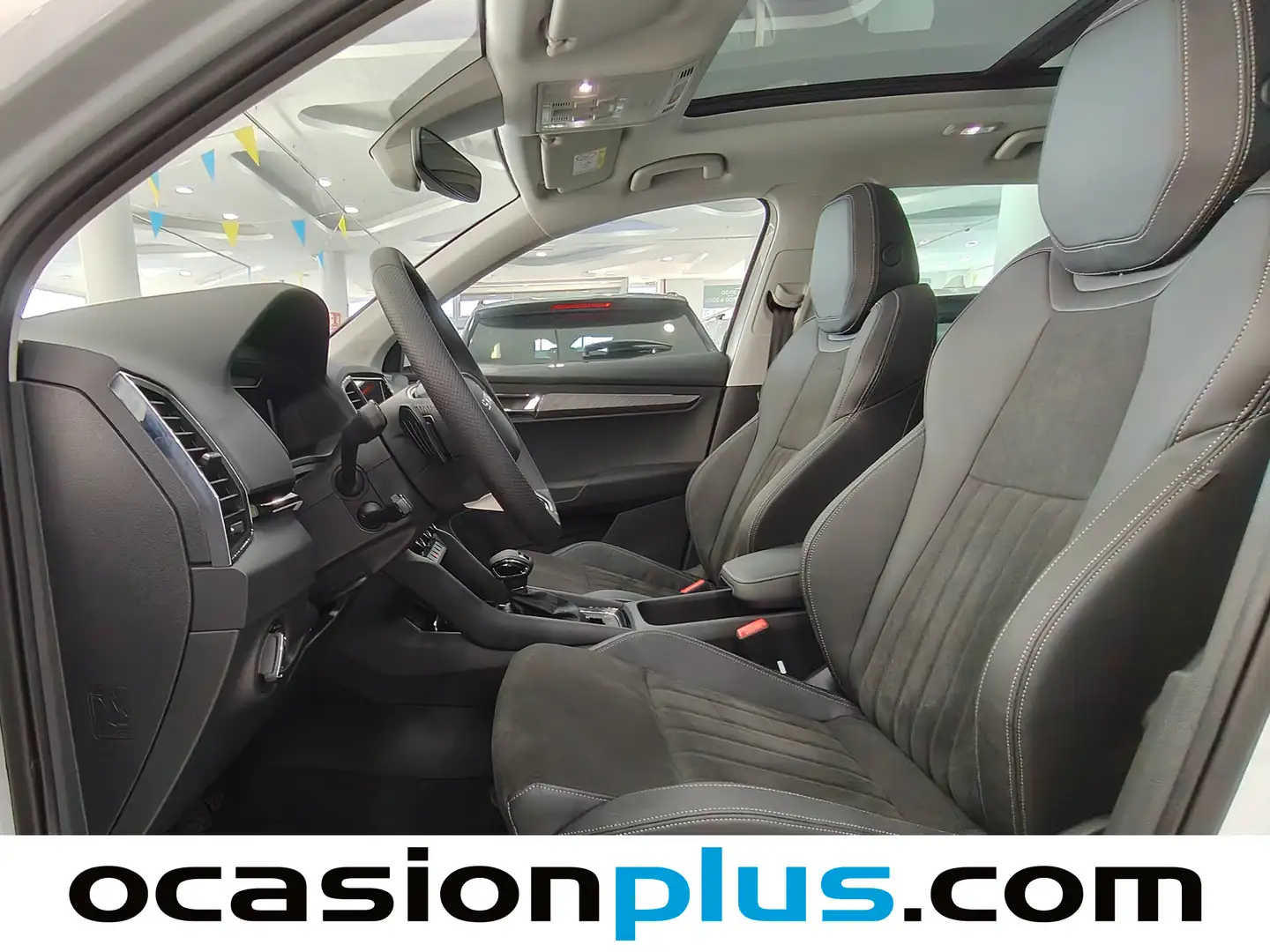 Foto Skoda Karoq Skoda Karoq 1.5 TSI ACT Design DSG  (150 CV)