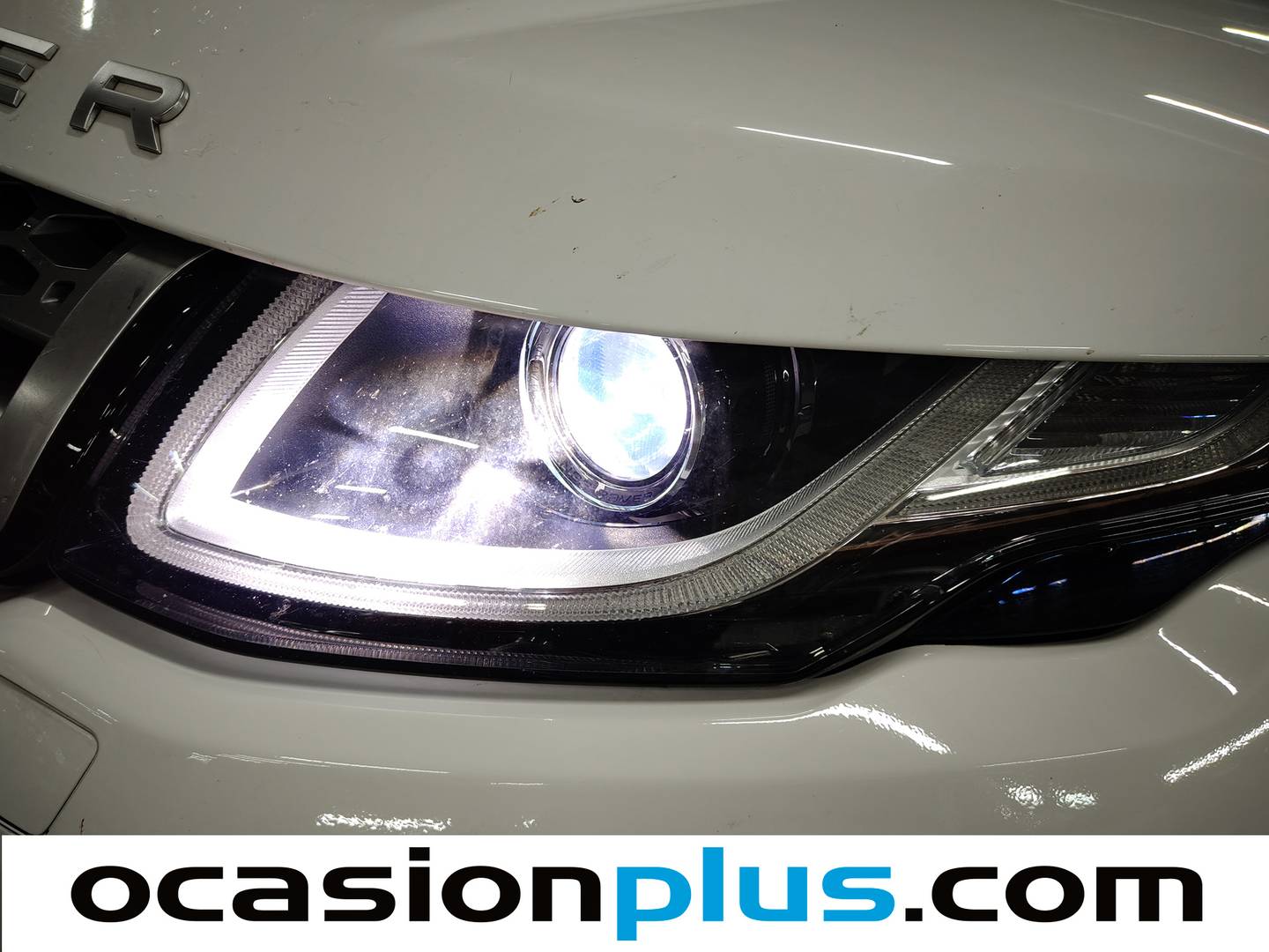 Acabados Land Rover Range Rover Evoque Land Rover Range Rover Evoque 2.0L TD4 SE 4x4 (150 CV)