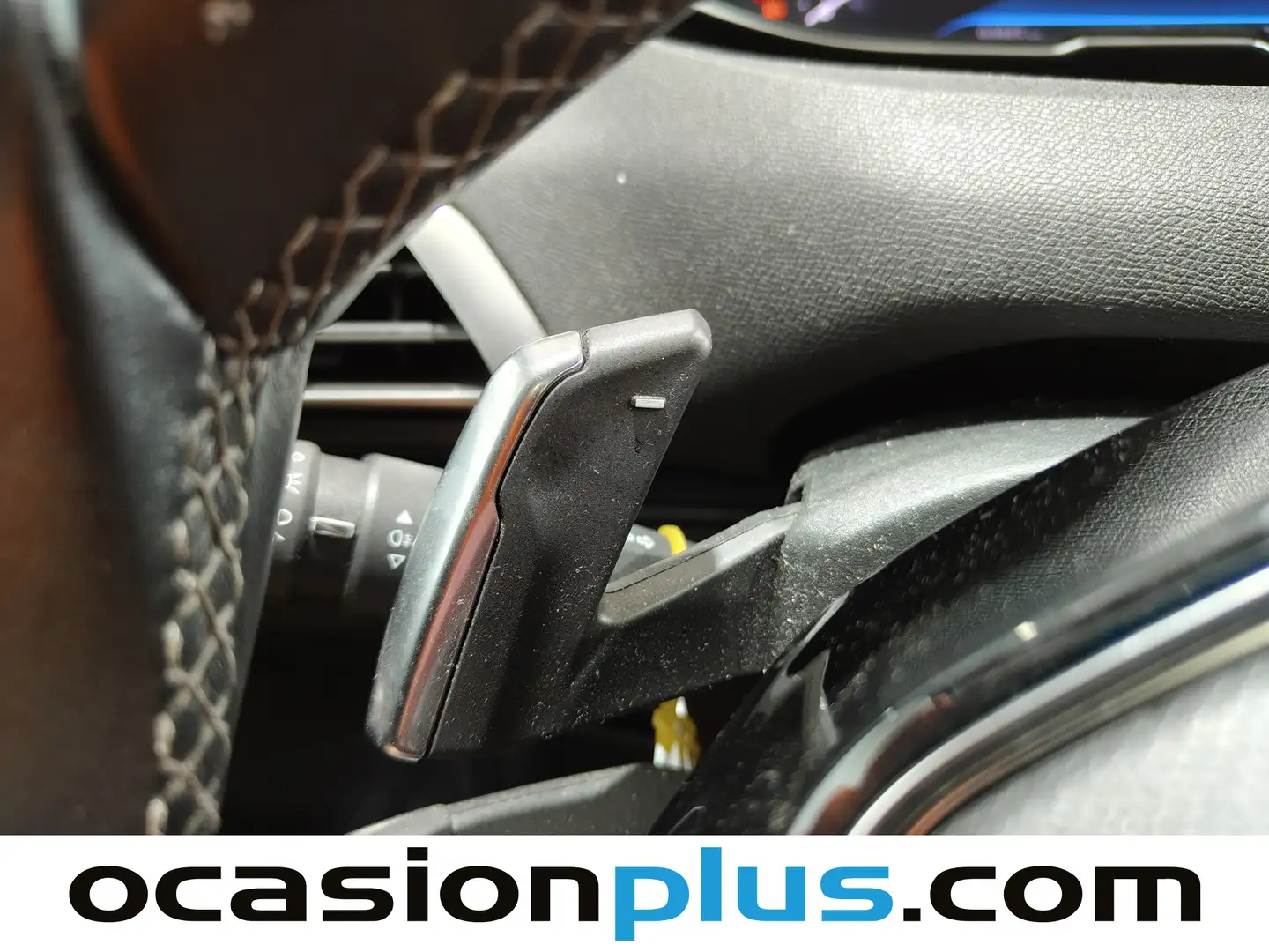 Foto Peugeot 5008 Peugeot 5008 BlueHDi 130 S&S Allure EAT8 (130 CV)