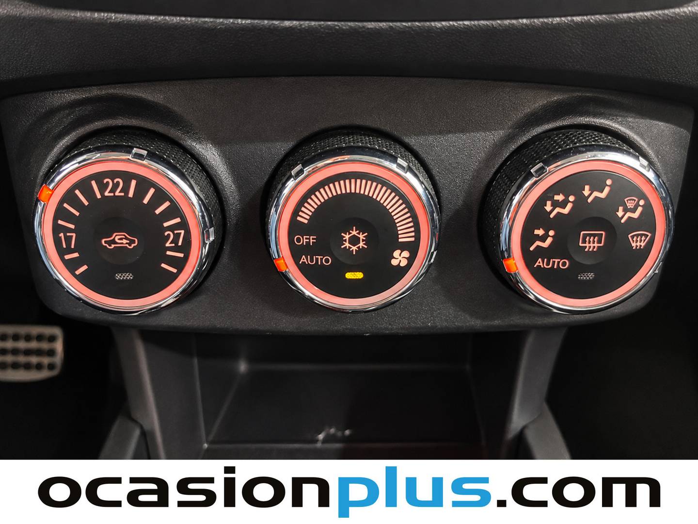 Acabados Mitsubishi Outlander Mitsubishi Outlander 220 DI-D SST Kaiteki (156 CV) 7 Plazas