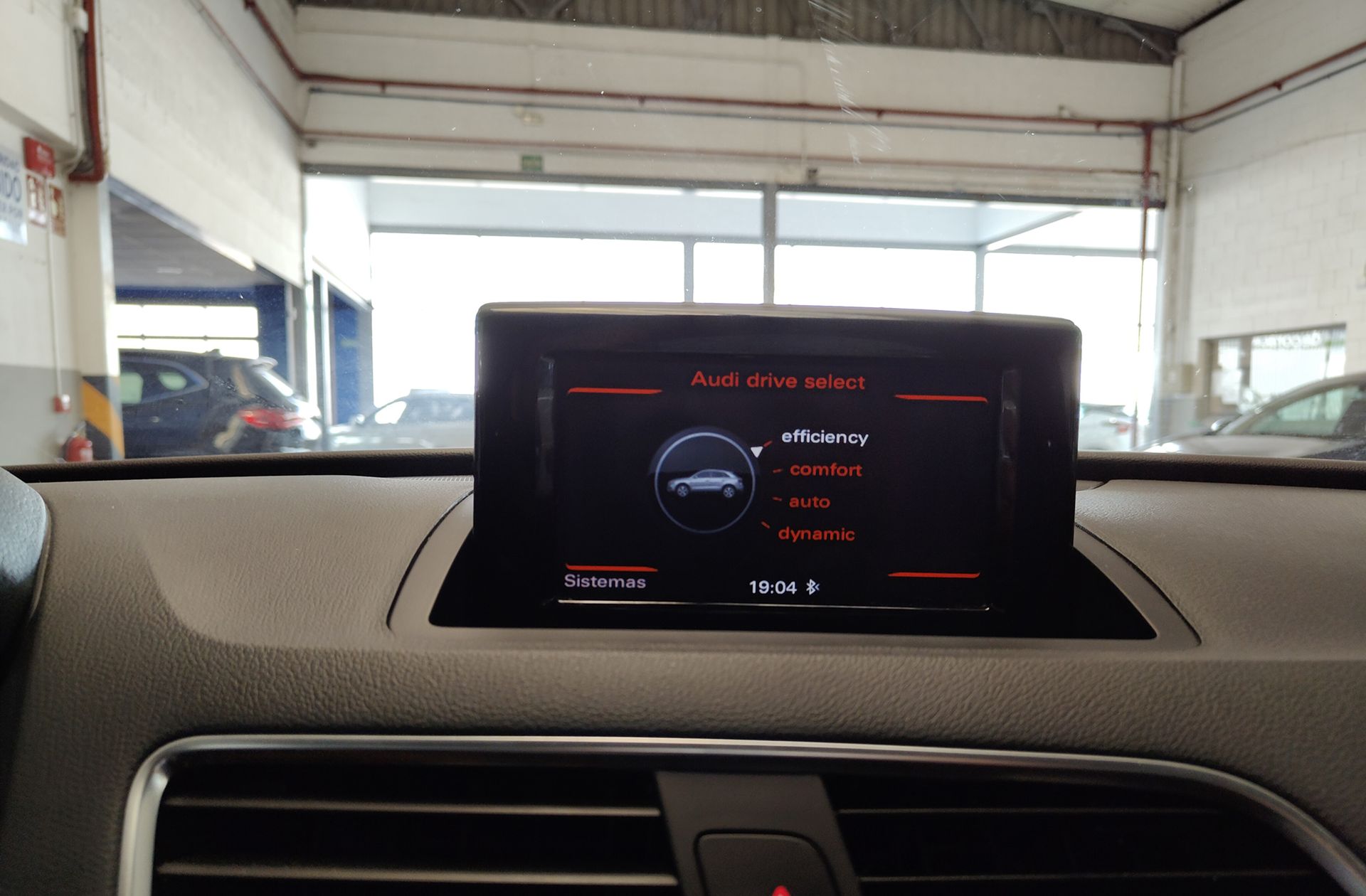 Audi Q3 Sport edition 1.4 TFSI CoD S tronic - foto 34