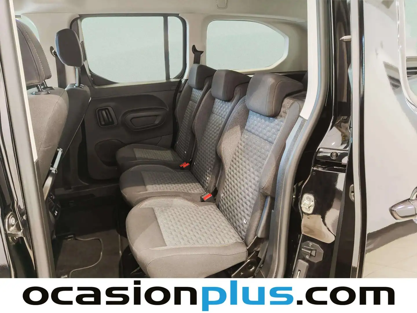 Foto Peugeot Rifter Peugeot Rifter BlueHDi 130 GT Long EAT8 (130 CV)