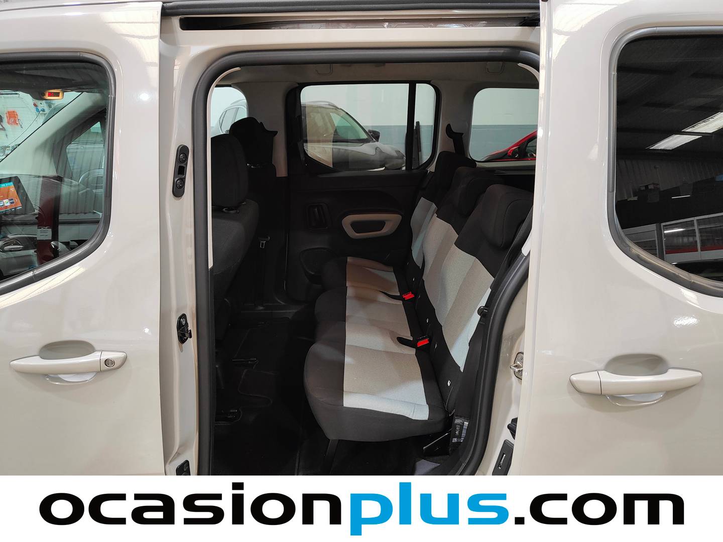 Fotos maletero Citroën Berlingo Citroën Berlingo Combi BlueHDi 100 Talla XL Feel (100 CV) 7 PLAZAS