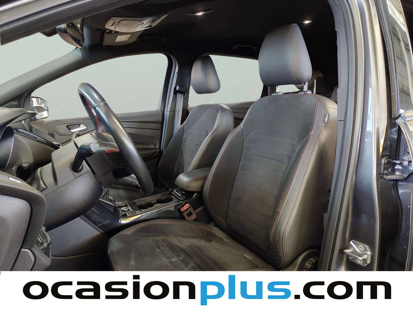 Foto asientos delanteros Ford Kuga Ford Kuga 1.5 EcoBoost S&S ST-Line 4x2 (120 CV)