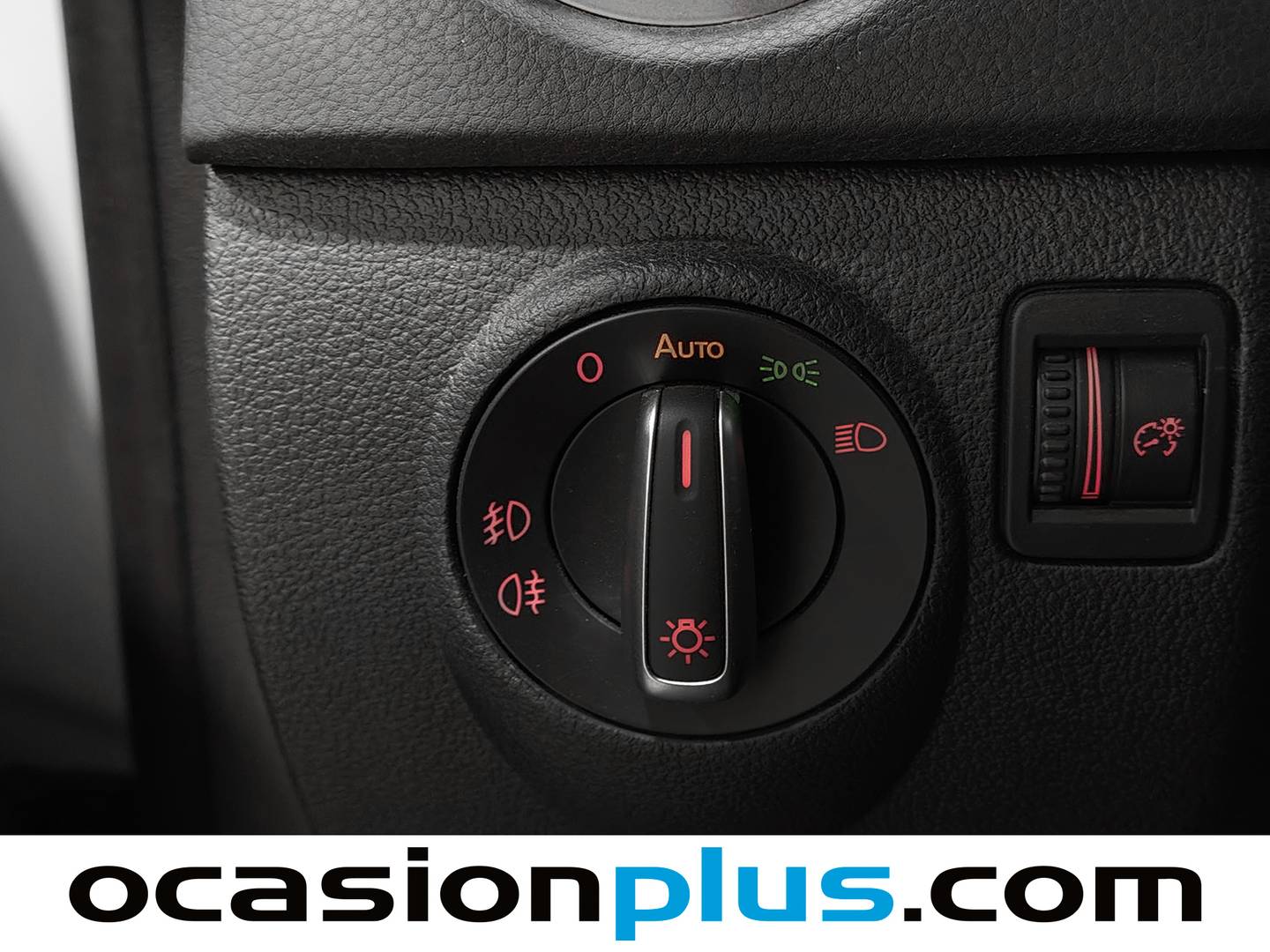 Extras del Volkswagen Tiguan Volkswagen Tiguan T1 Sport 2.0 TDI BMT 4x2 (140 CV)