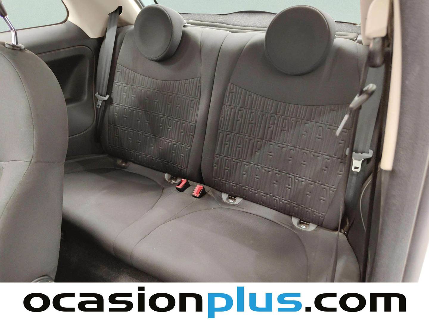 Foto asientos traseros Fiat 500 Fiat 500 1.0 Hybrid Dolcevita (70 CV)