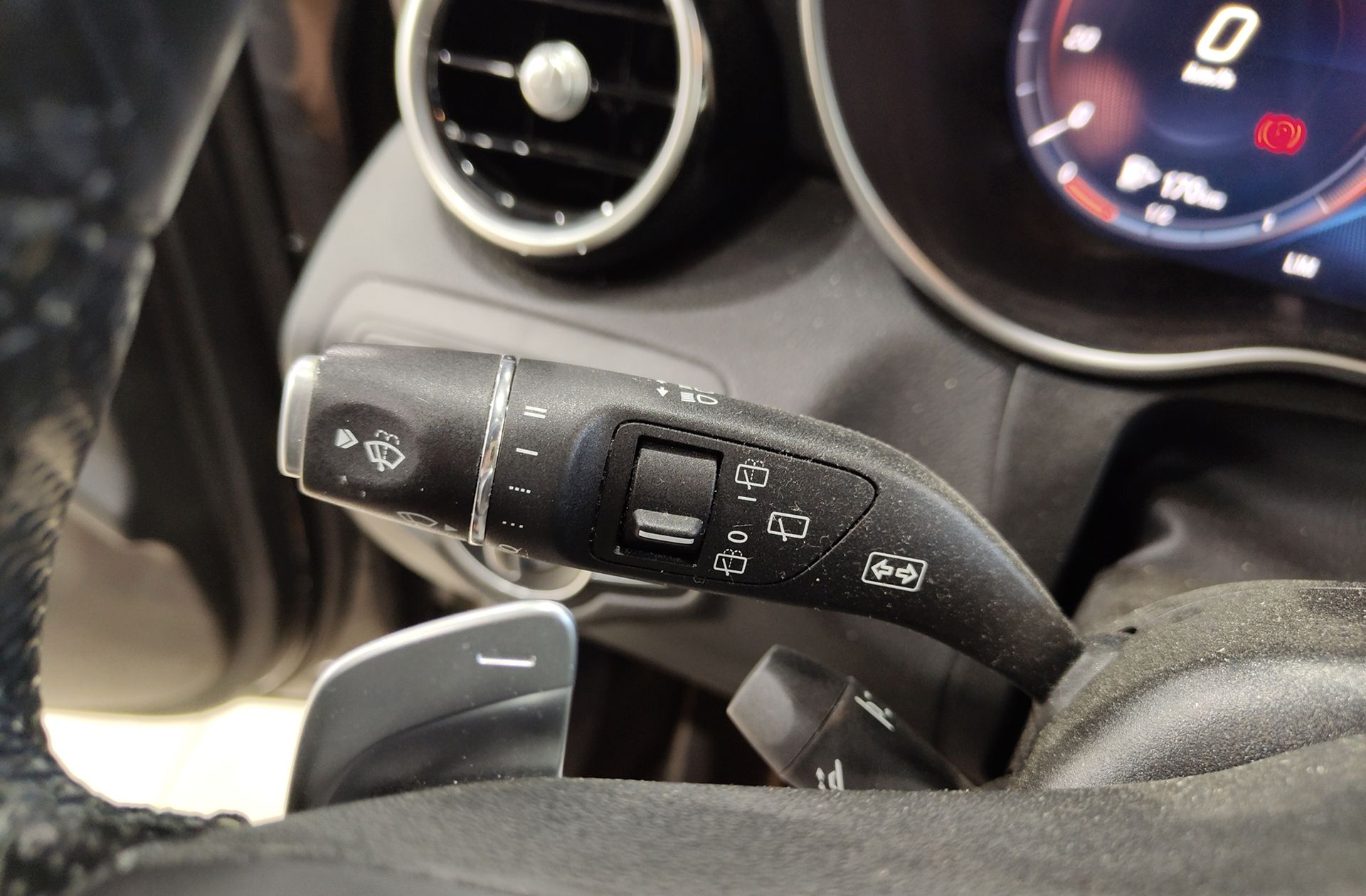 Mercedes-Benz GLC Mercedes GLC 300 d 4Matic Pack AMG - foto 29