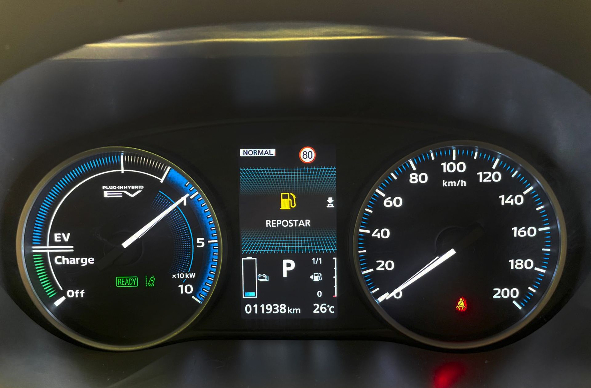 Mitsubishi Eclipse Cross 2.4 PHEV Kaiteki 4WD - foto 25