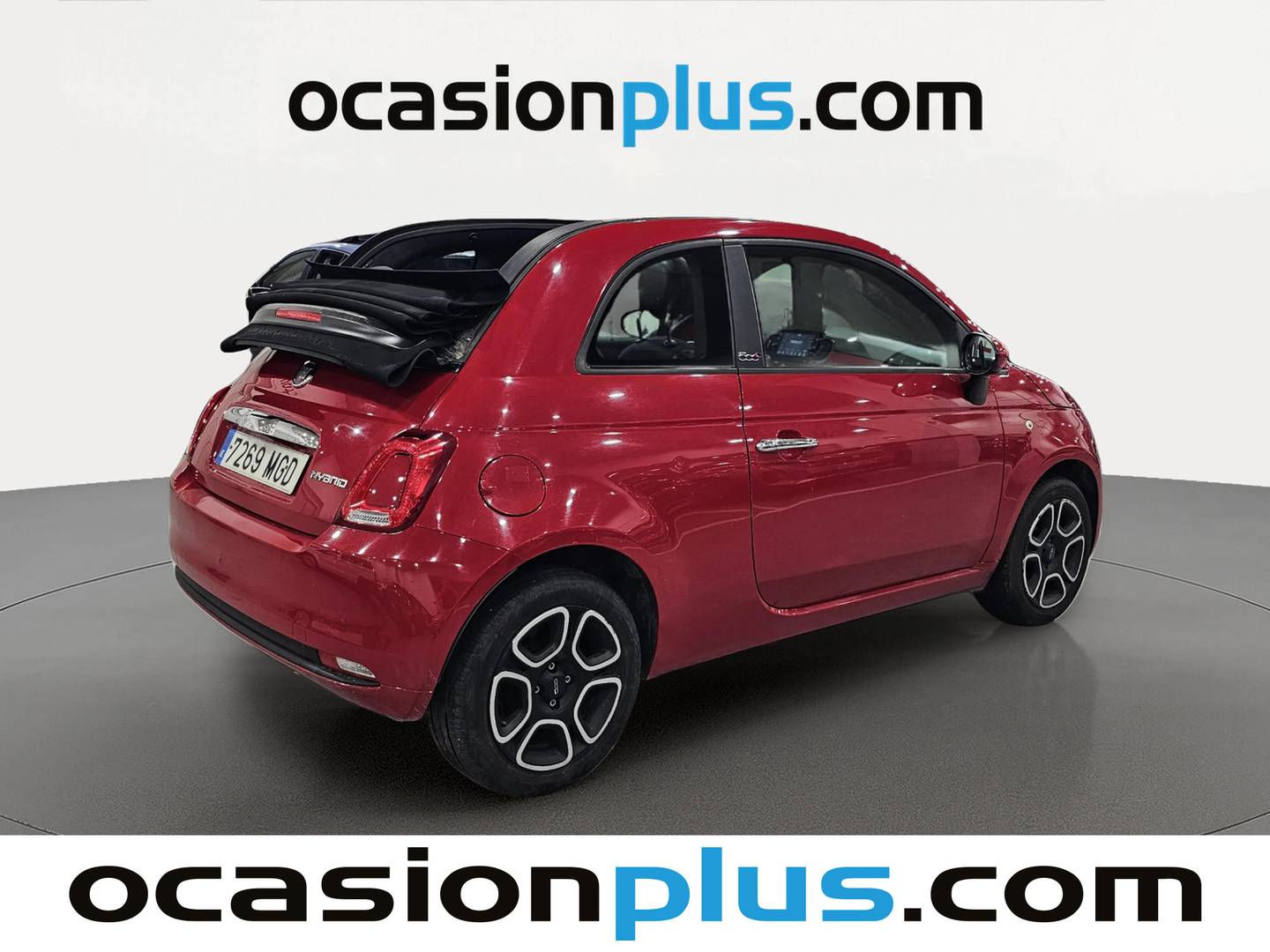 Foto trasera Fiat 500C Fiat 500C 1.0 Hybrid Club (70 CV) derecha