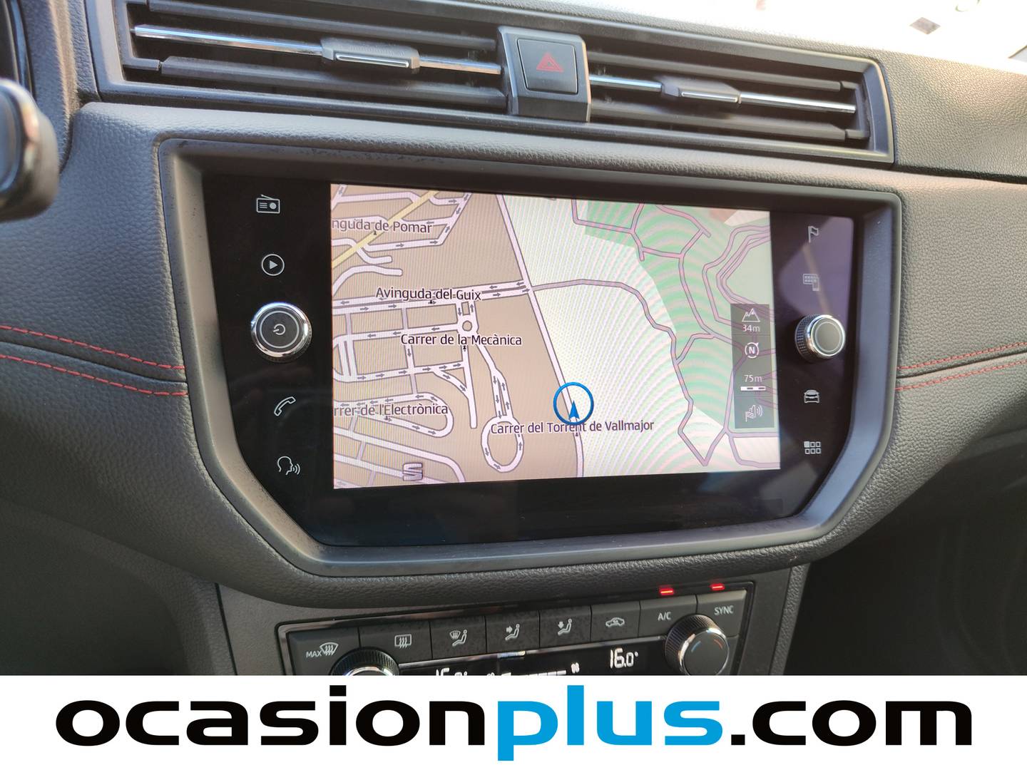 Equipamiento del Seat Arona Seat Arona 1.0 TSI Ecomotive FR DSG (115 CV)