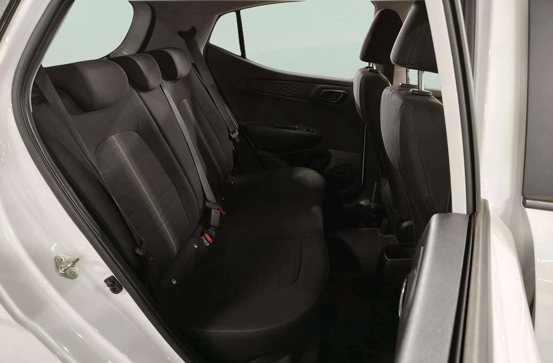 Hyundai i10 1.0 Klass - foto 15