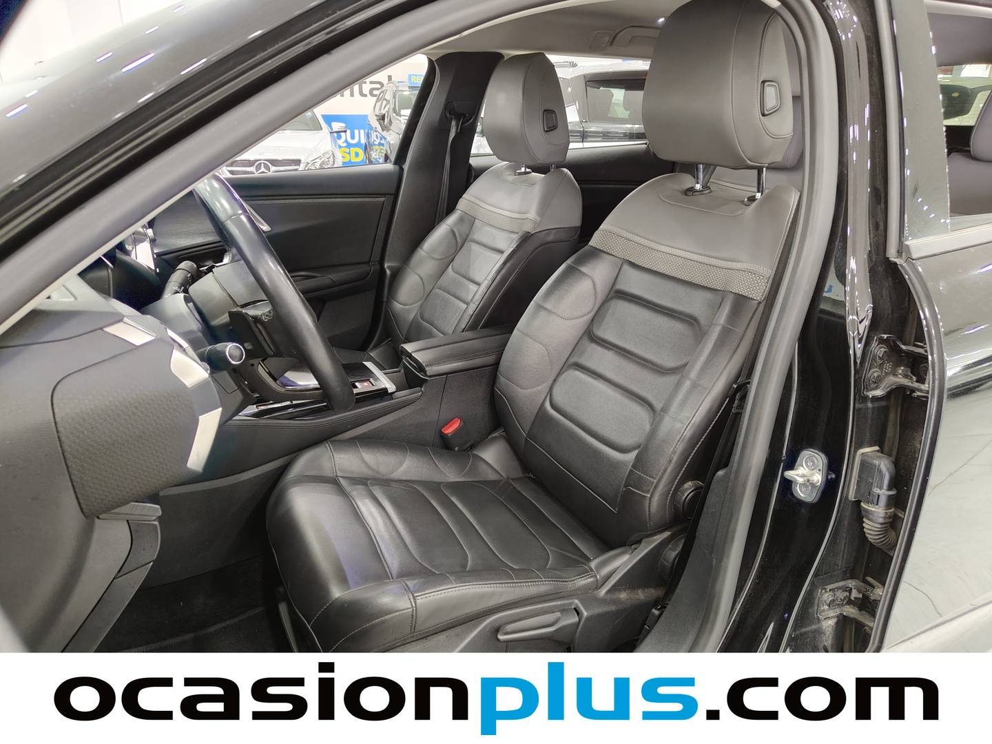 Foto Citroën C5 X Citroen C5 X PureTech 130 S&S Shine EAT8 (130 CV)