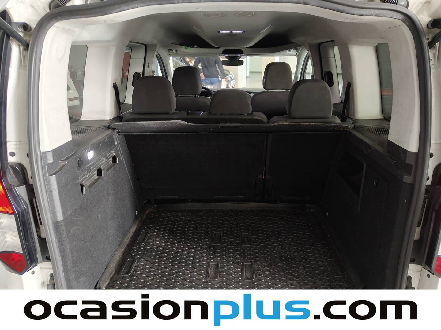 Foto Volkswagen Caddy Volkswagen Caddy Trendline 2.0 TDI BMT (102 CV)