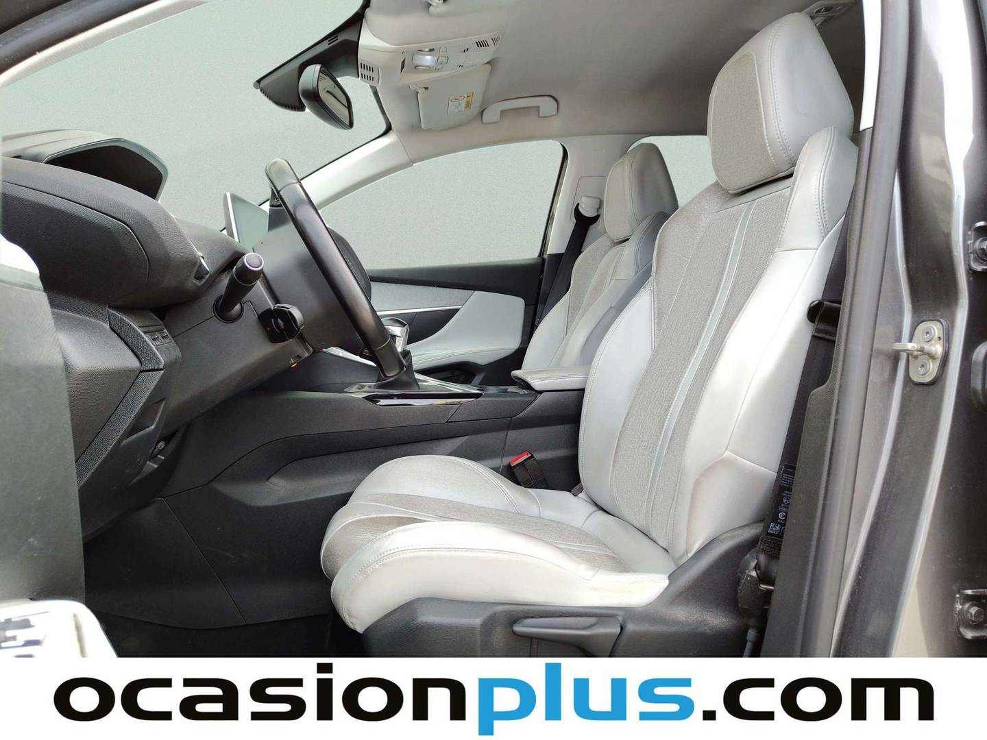 Foto asientos traseros Peugeot 5008 Peugeot 5008 PureTech 130 S&S Allure (130 CV) 7 Plazas