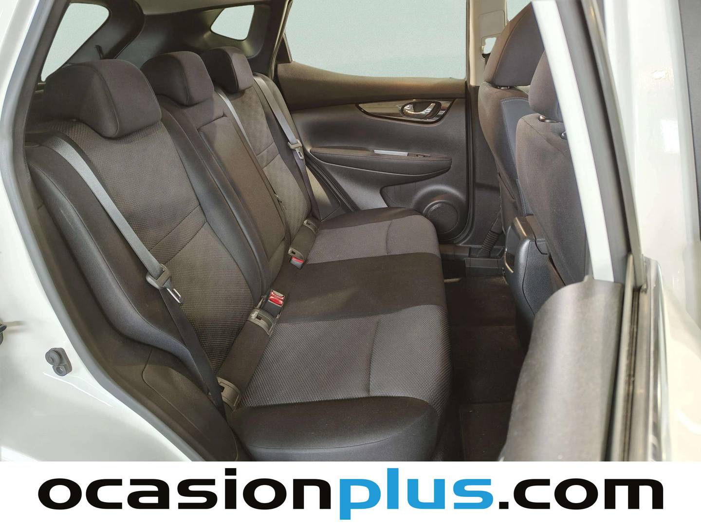 Foto Nissan QASHQAI Nissan Qashqai DIG-T 115 N-Connecta 4x2 XTronic (115 CV)