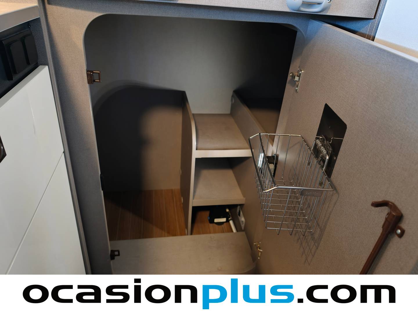 Foto Etrusco V5900 Etrusco V5900 D8 2.3 (140CV)