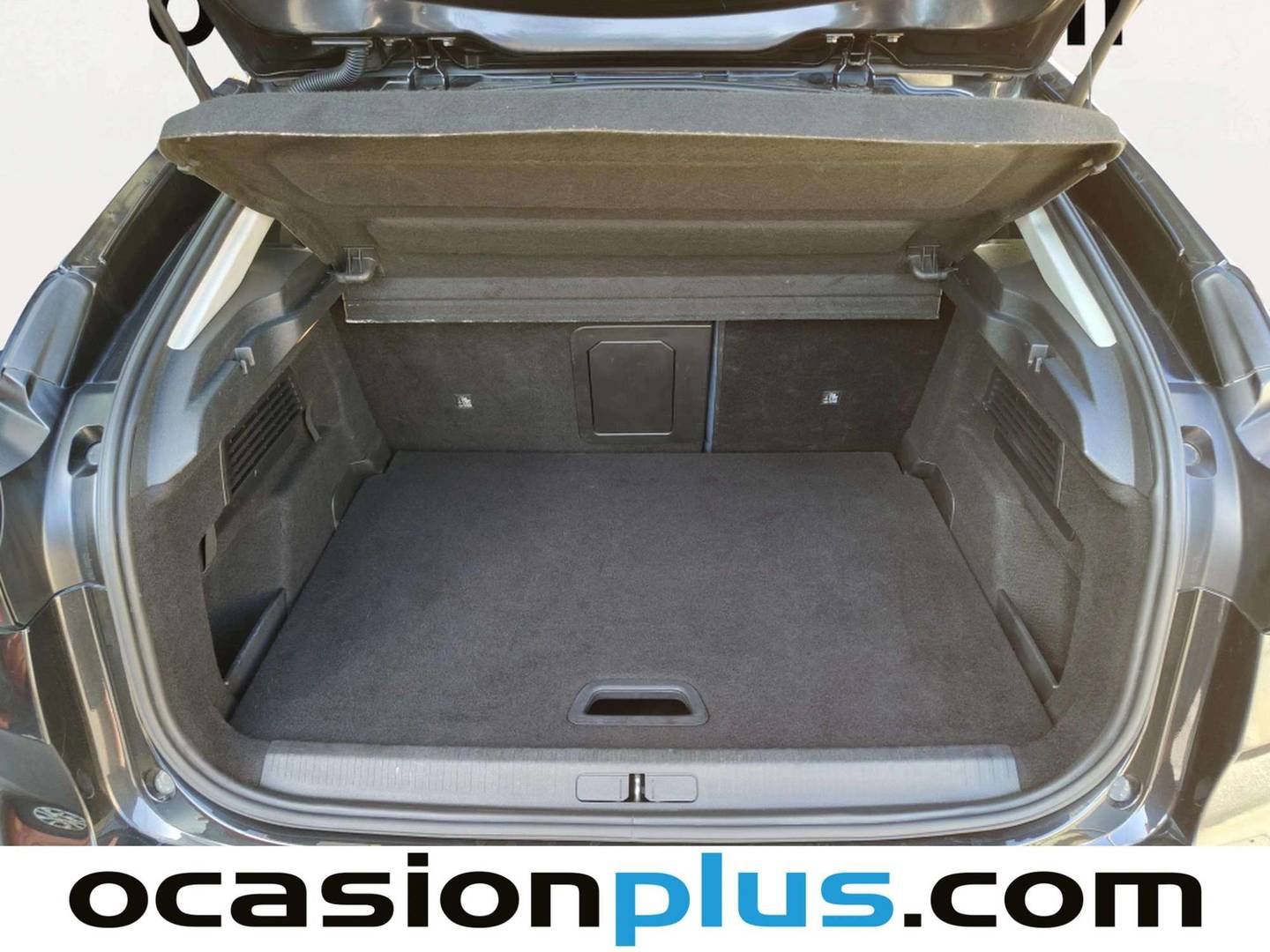 Fotos maletero Citroën C4 Citroën C4 PureTech 130 S&S 6v Feel Pack (130 CV)